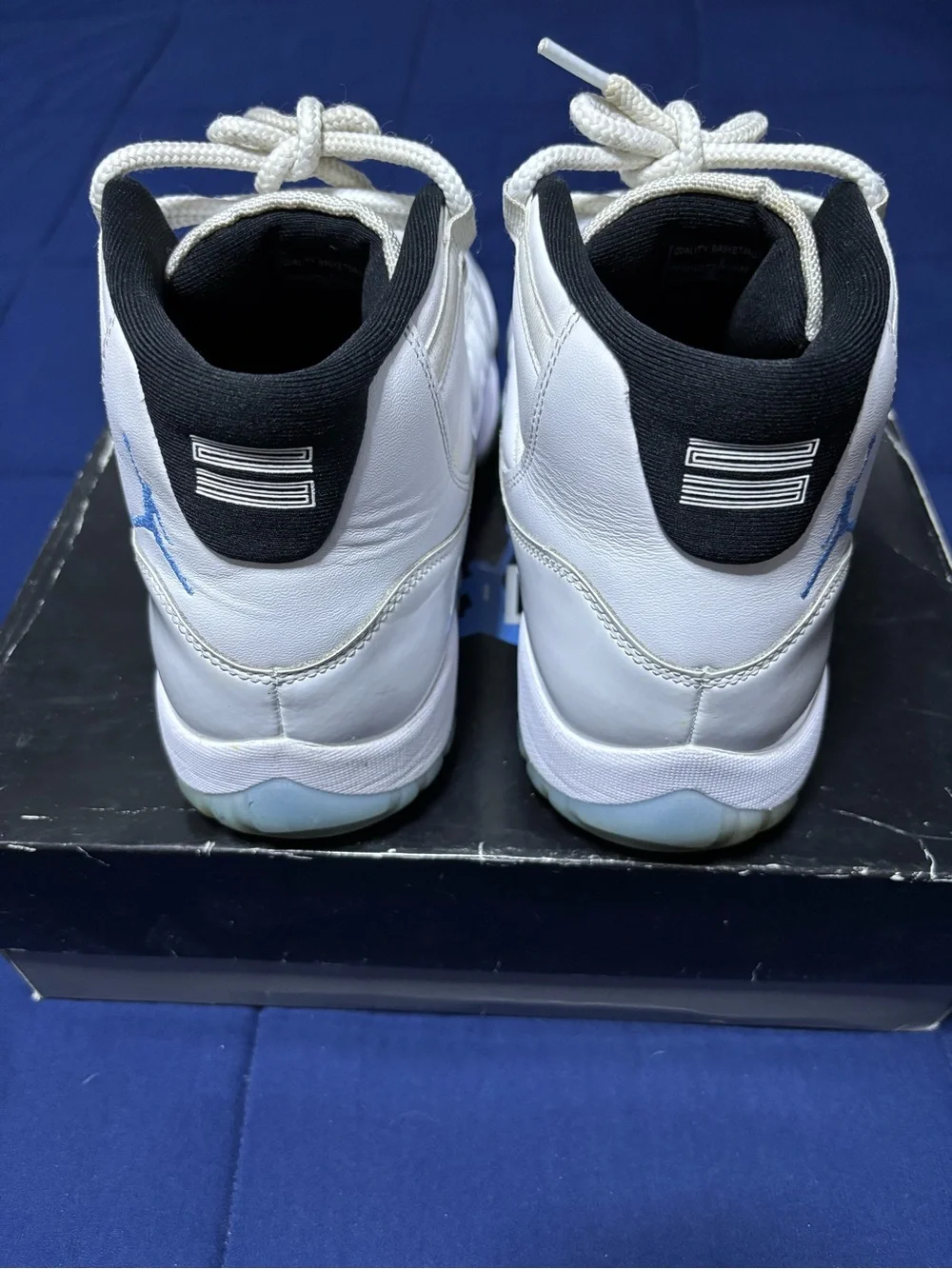 Jordan 11 Retro High Legend Blue 2024  Size 11.5
